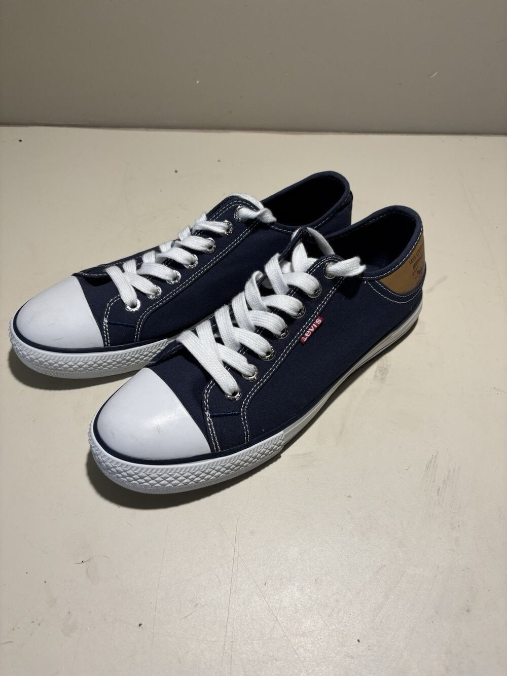 Levi's Men's Canvas Low Top Lace-Up Sneakers Blue/White Tan US 8.5 EU 42